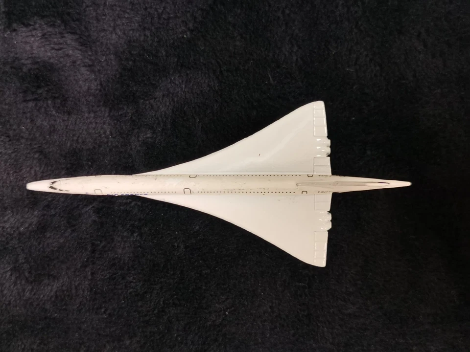 Schabak 1:600 Scale Air France Airlines Concorde Diecast Aircraft Collectible - Image 4 of 4