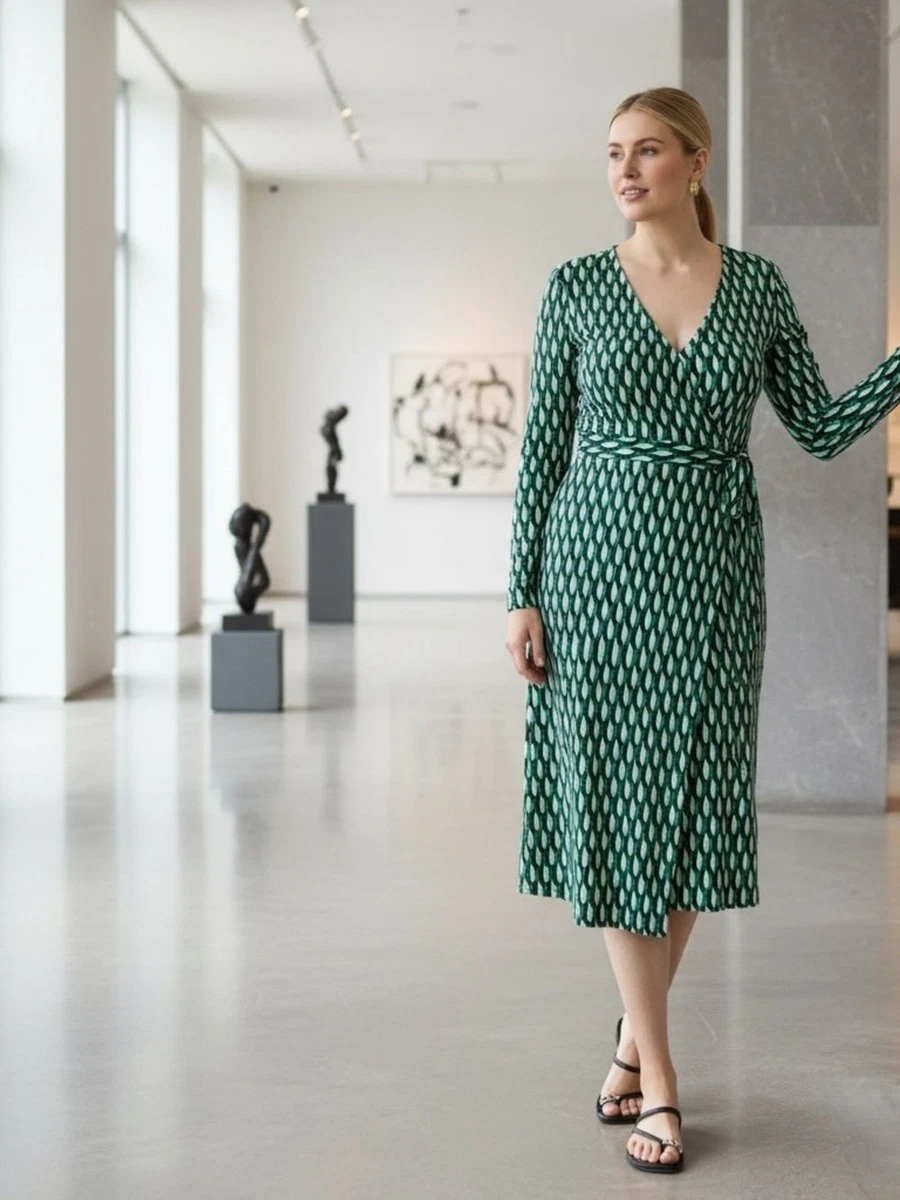 green dress in dream islam Diane von Furstenberg main image 1