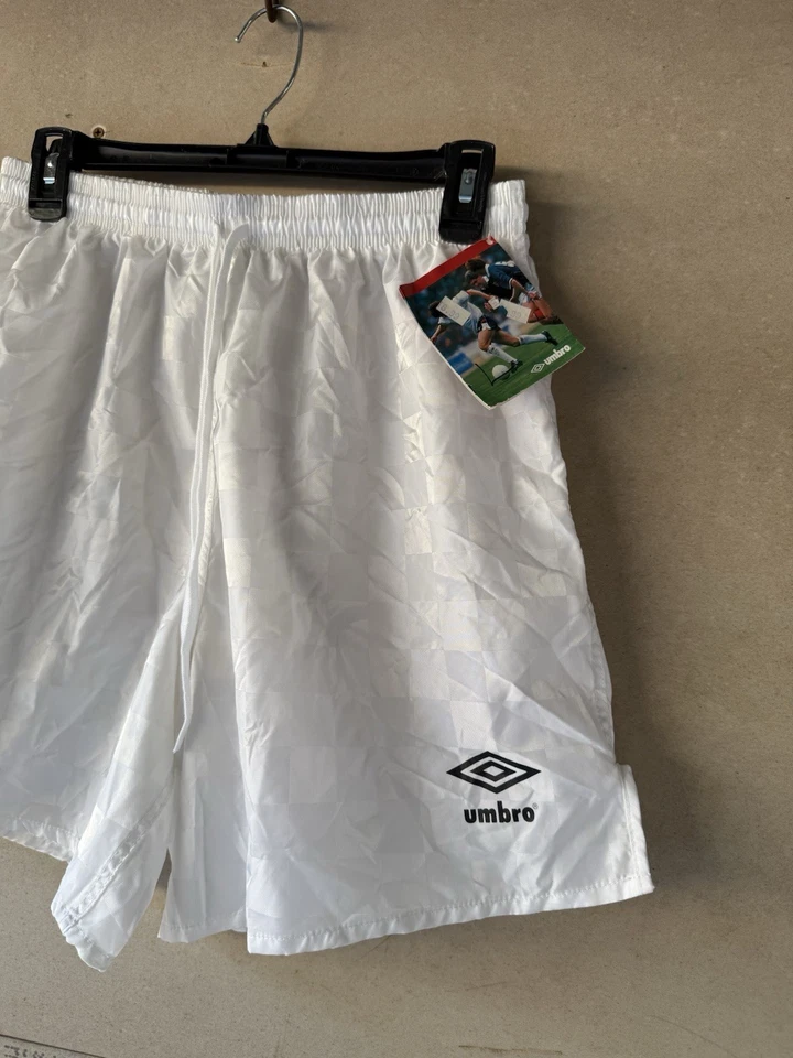 Pantalones Cortos de Fútbol Umbro Blancos A Cuadros De Colección NOS Para Hombre Talla Grande Años 90 Hechos en EE. UU. Foto 2 de 4