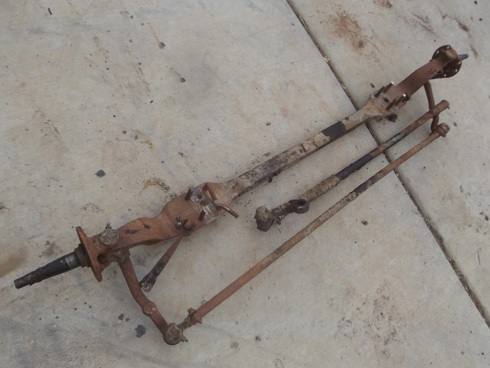 STUDEBAKER M5 TRUCK 1946 1947 1948  FRONT STRAIGHT AXLE - Image 2 of 4