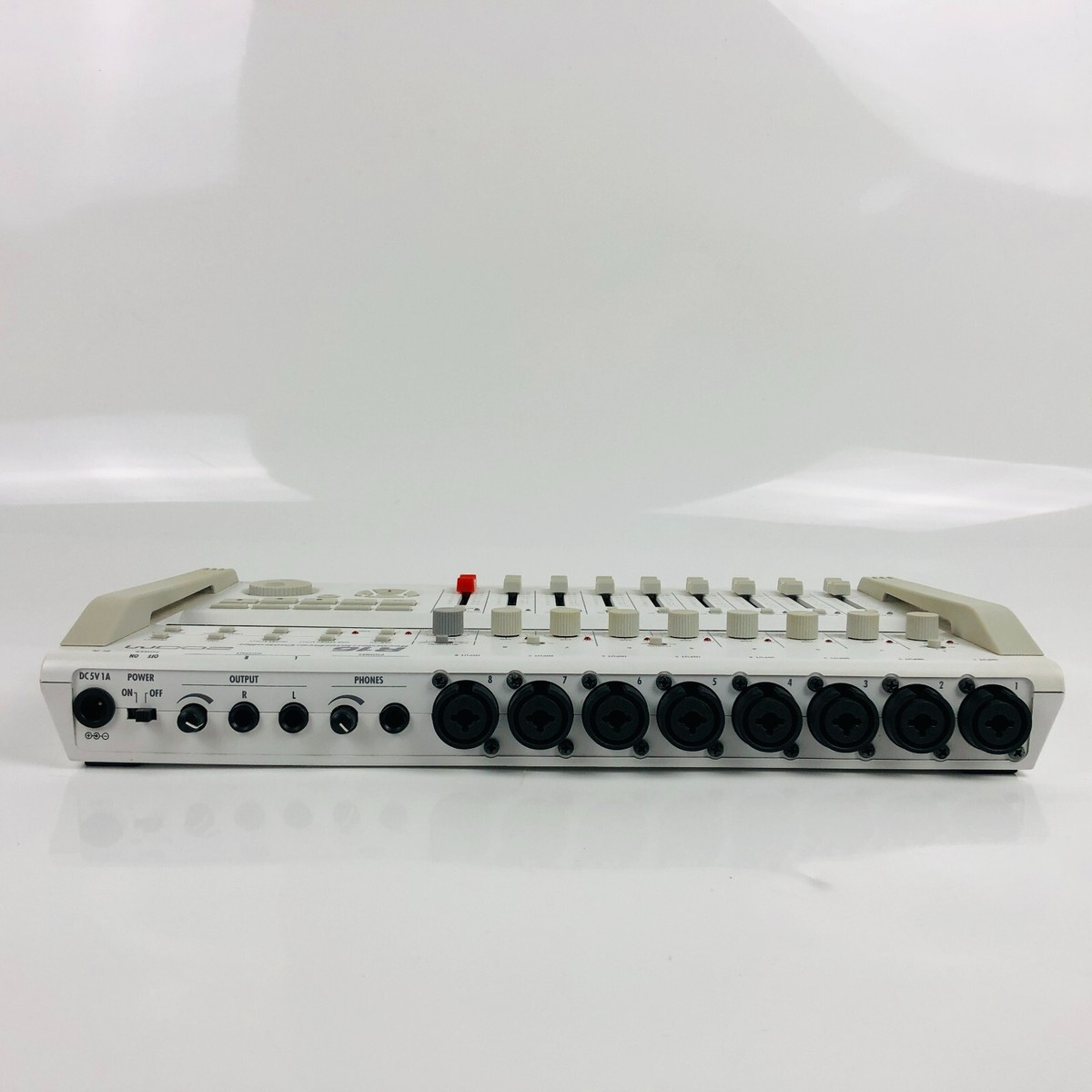 Zoom R16 Portable Multitrack Recorder Controller and Zoom R16 Portable Multitrack Recorder Controller and
