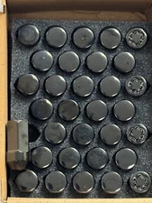 32 GM Mirror Black Lock LUG KIT Chevy GMC 2500 3500  Factory OEM 85124437