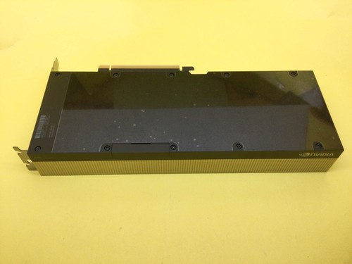 NVIDIA Tesla A30 24GB HBM2 Tenseur Coeur Gpu PCIE4.0 Foncé D Carte Graphique - Photo 5 sur 6