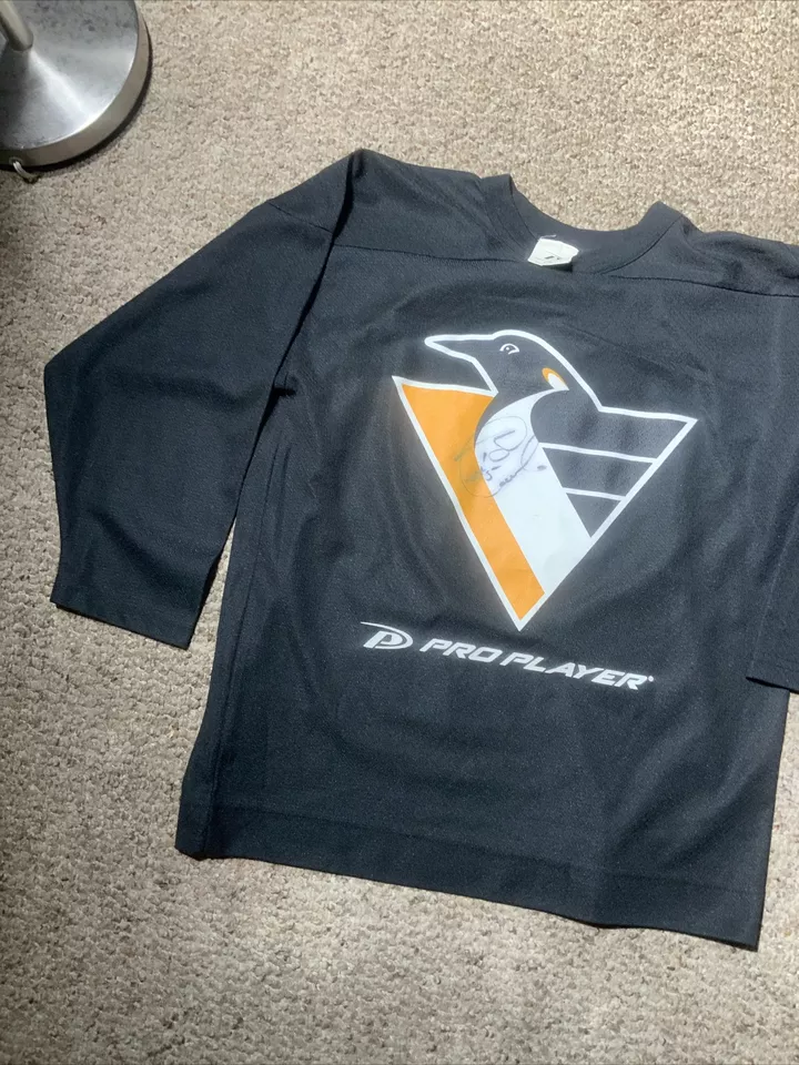 Camiseta deportiva de práctica de jugador profesional Jaromir Jagr de colección L/XL niños pingüinos (firmada no Jagr) Foto 2 de 4