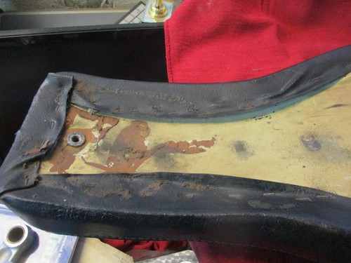 Harley Sportster Seat Option # 52019-70A 043825 - Picture 16 of 20