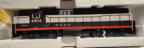Atlas Master Silver Series HO Scale Train Master Locomotive Ph. 1b SP #4804 - Picture 4 of 7