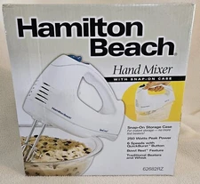 NEW Hamilton Beach Hand Mixer 62682RZ 250W with Snap-On Case White 6 Speed Bake