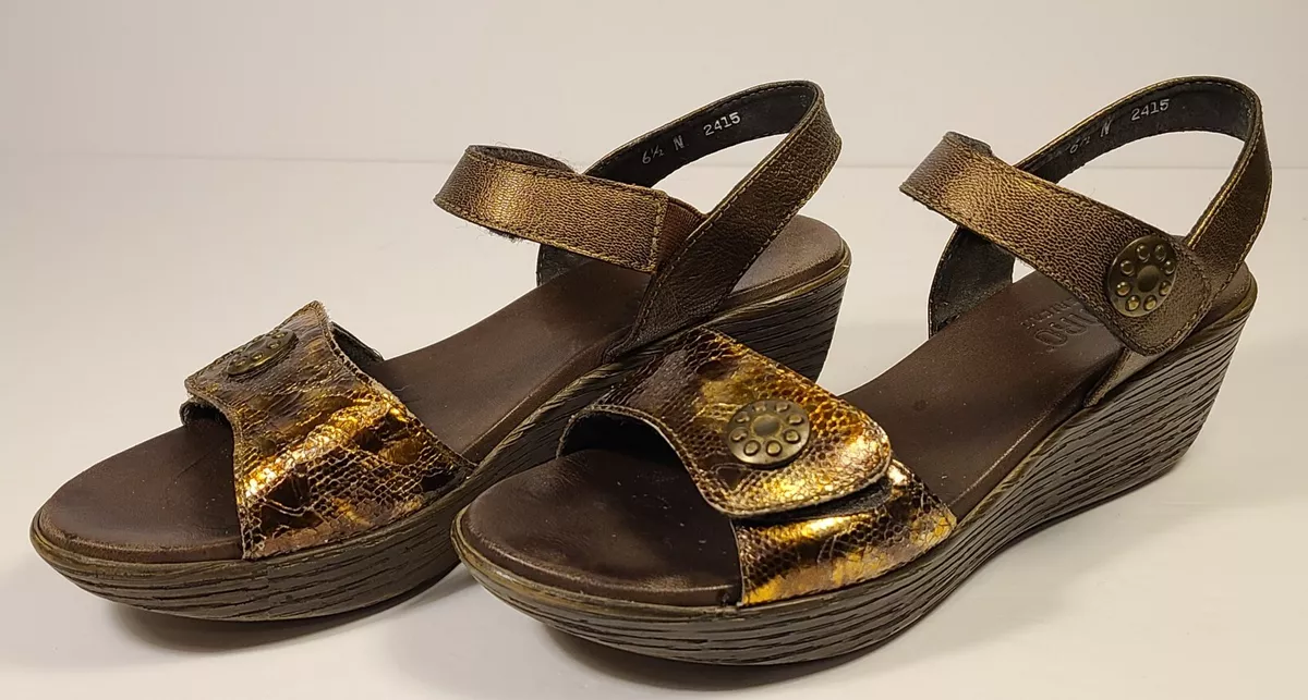 Bronze wedge shop shoes