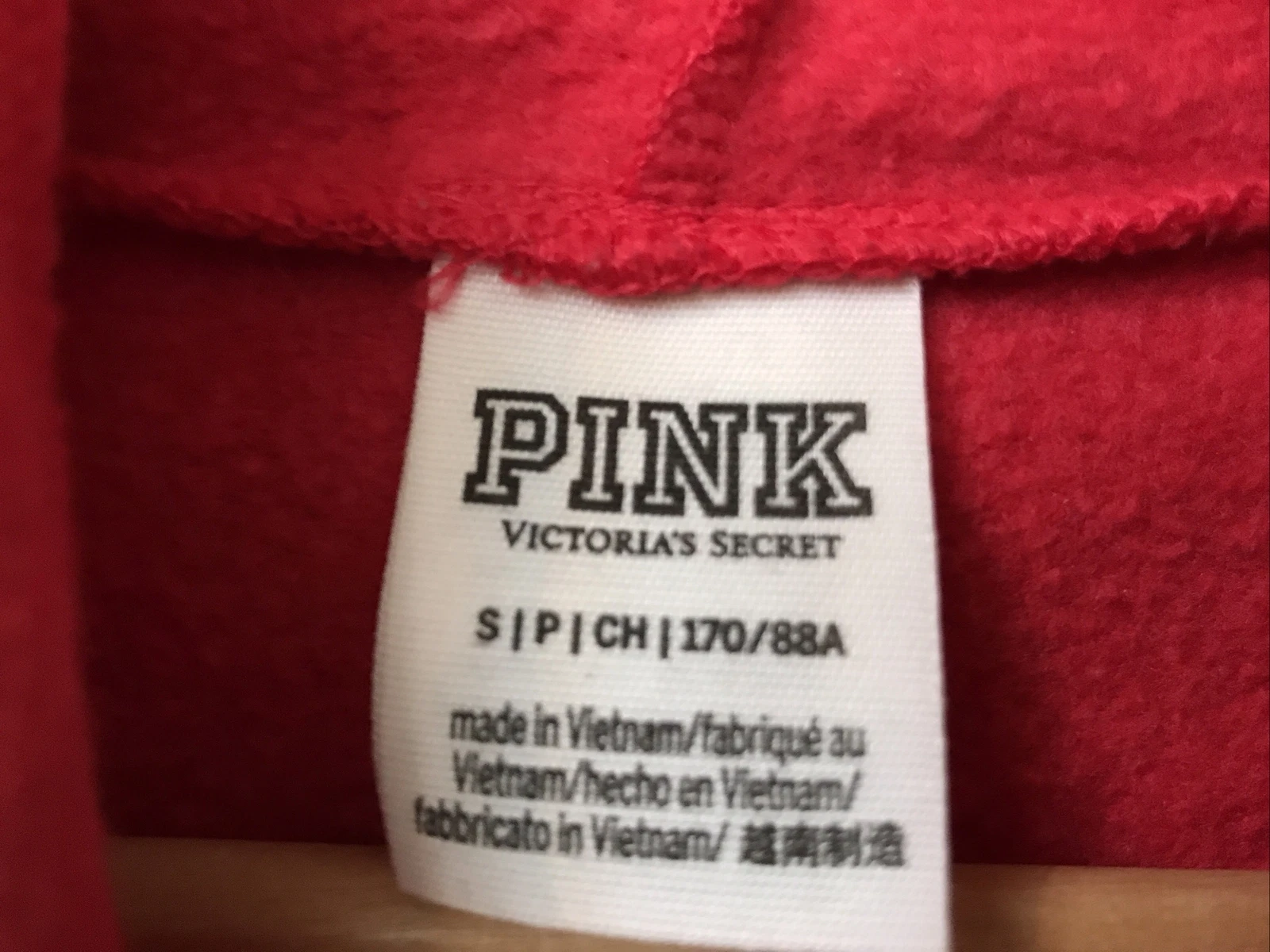 UNDERCOVER Felpa con cappuccio rossa Victoria's Secret ROSA etichetta con logo paillettes oro taglia S small