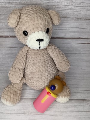 Handgestrickt gehäkelt Geschenk weicher handgefertigter Bär AMIGURUMI