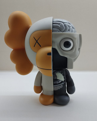 KAWS, Bape Dissected Baby Milo, White Edition 2011, limitiert auf 500 Stück