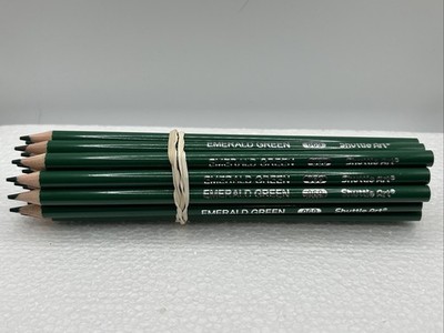 (20 COUNT) EMERALD GREEN 069 - Shuttle Art Colored Pencils