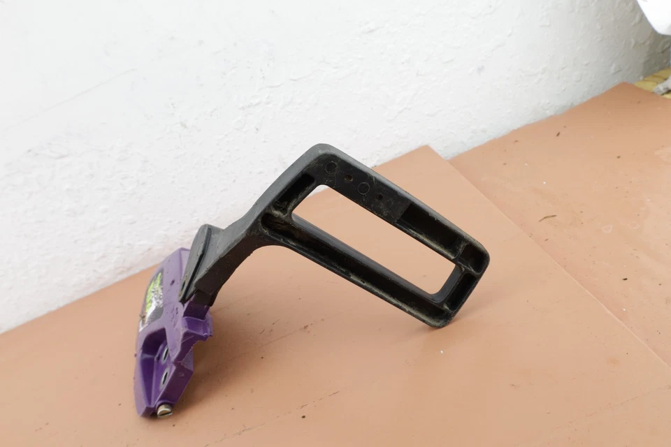 Motosierra Poulan Wild Thing 2375 freno de cadena OEM 530-054838 (para piezas) Foto 3 de 4