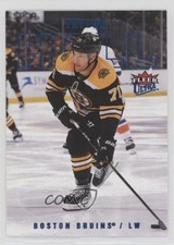 2021-22 Upper Deck Fleer Ultra Blue Foil /399 Taylor Hall #9 0iw3