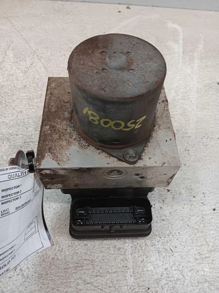 Conjunto de bomba de freno antibloqueo ABS Ford F250 F350 Super Duty 2014-2016 OEM Foto 2 de 4