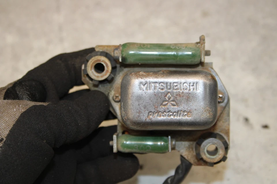 Yamaha DS7 250 1972 regulador de voltaje M7-1961. ABG Foto 4 de 4