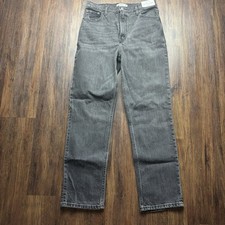 NWT Abercrombie The 90s Straight Ultra High Rise Jeans Black Women s Size 29 8r