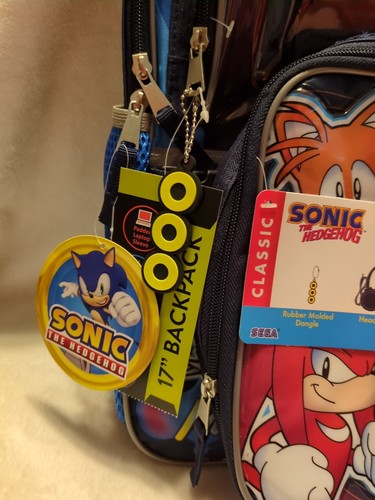 SEGA Sonic The Hedgehog 17" Backpack, Dangle, Lunch Box, Headphones Set, 4-Piece - Picture 4 of 8