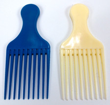 Vtg Combs Lot Of 2 Plastic Wide Tooth Combs Hair Lifts Afro Picks USA MCM