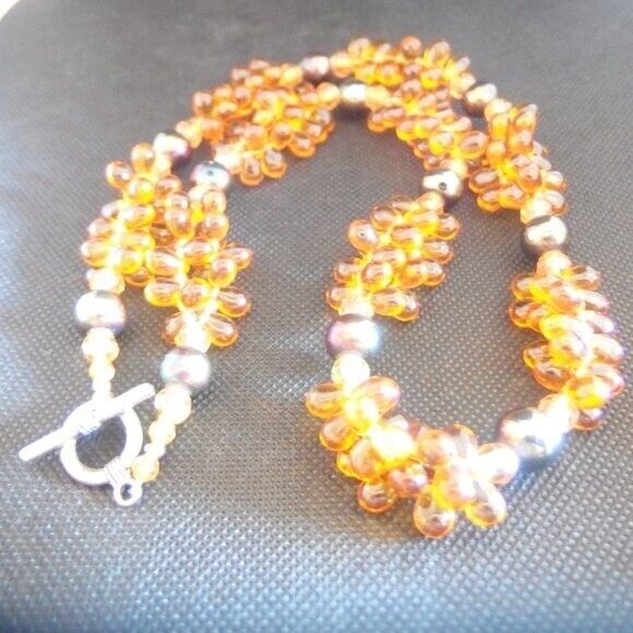 Vintage Lucite Beaded Necklace - image 6