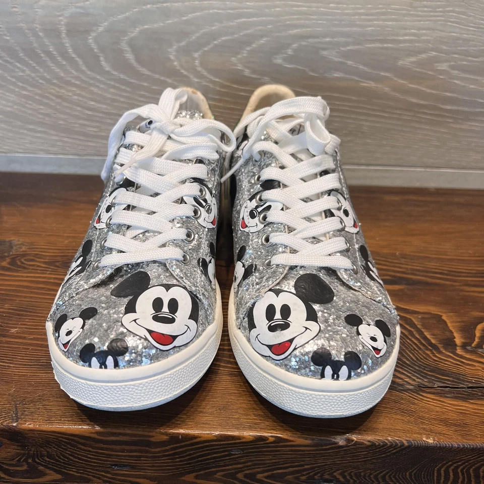 Master of Arts MOA Mickey Mouse Tenis Mujer EE. UU. 6 Cuero Brillos LEER Foto 3 de 4