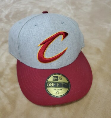 New Era 59fifty 100% authentic Size 7-1/2 fitted Hat NBA Cleveland Cavaliers 