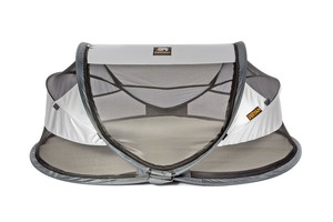 deryan travel cot