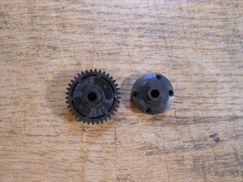UM-1 Diff Gear Halves- Kyosho Ultima Outlaw Outrage Maxxum Sideways Tracker