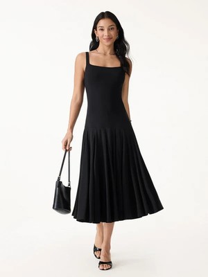 OGLmove Forever Classy Little Black Dress Square Neck Sleeveless Midi LBD  NWT