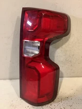 2019- 2023 CHEVROLET SILVERADO 1500 PASSENGER RH TAIL LIGHT OEM C111R-20373 TL