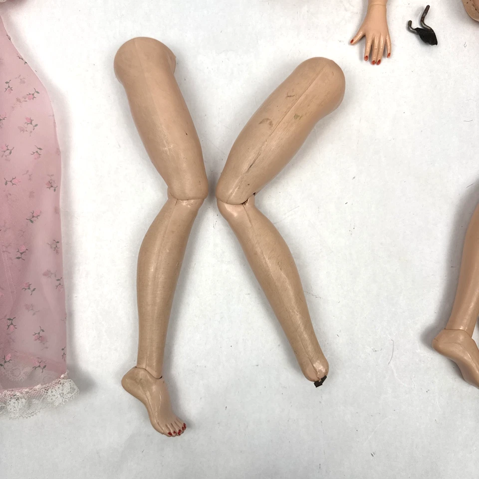 Vintage Uneeda Dollikin Doll Lot 2 19"Jointed with Dressing Gown For Repair Part - Image 4 of 4