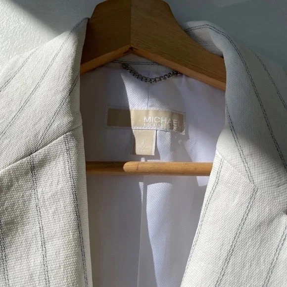 Blazer MICHAEL KORS de un solo pecho de dos botones Foto 2 de 3