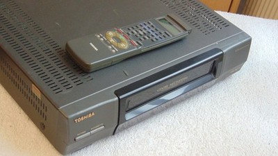 Toshiba VHS Videorecorder  V 312 G  Long Play