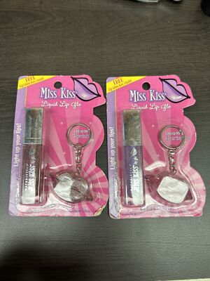 2 Naturistics Miss Kiss Liquid Lip Glo with Lip Gloss Key Chain Read!!!!