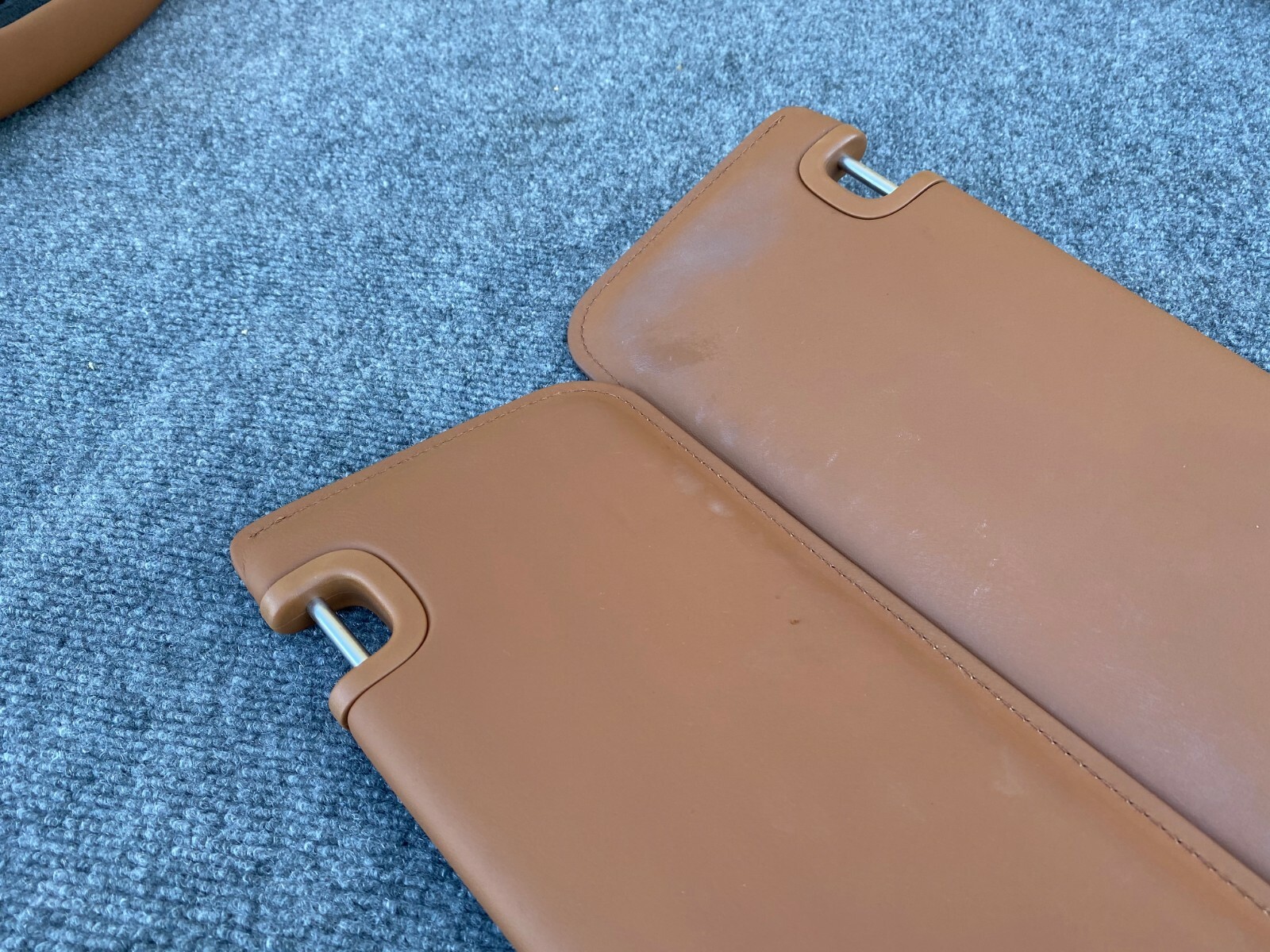 Bentley Flying Spur 2006-2008 RIGHT Sun visor