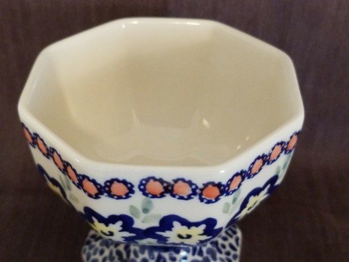 Boleslawiec Polish Pottery Pedestal Bowl Handmade,Dessert/Ice Cream /Fruit, New - Afbeelding 4 van 12