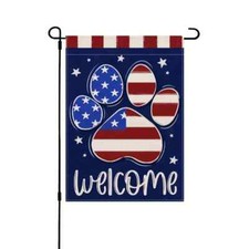  NEW BEAUTIFUL  PATRIOTIC  AMERICANA  DOG ANIMAL PAW  GARDEN FLAG  12X18