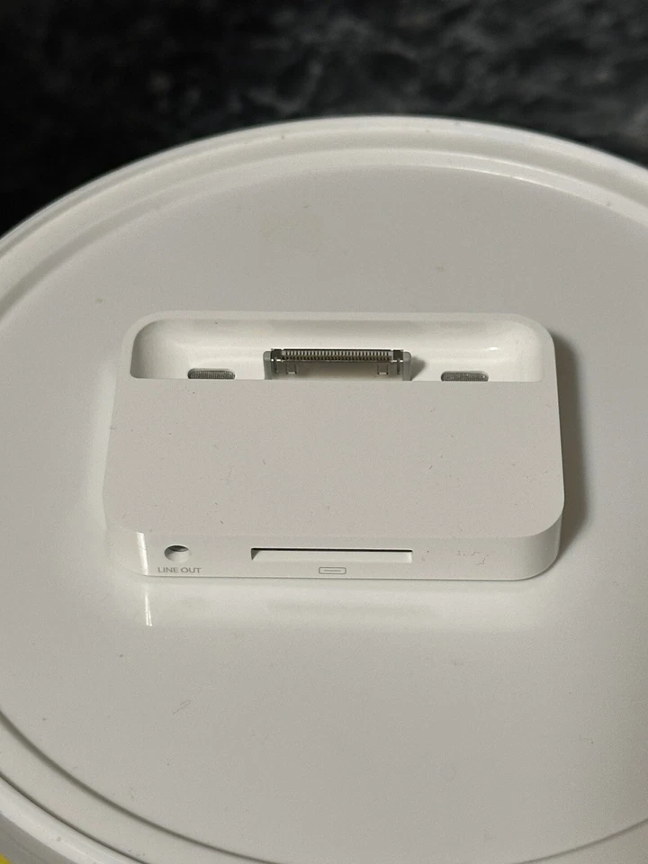 iPhone 4 Dock MC596ZM/B Apple - Open Box, Never Used - Image 4 of 4