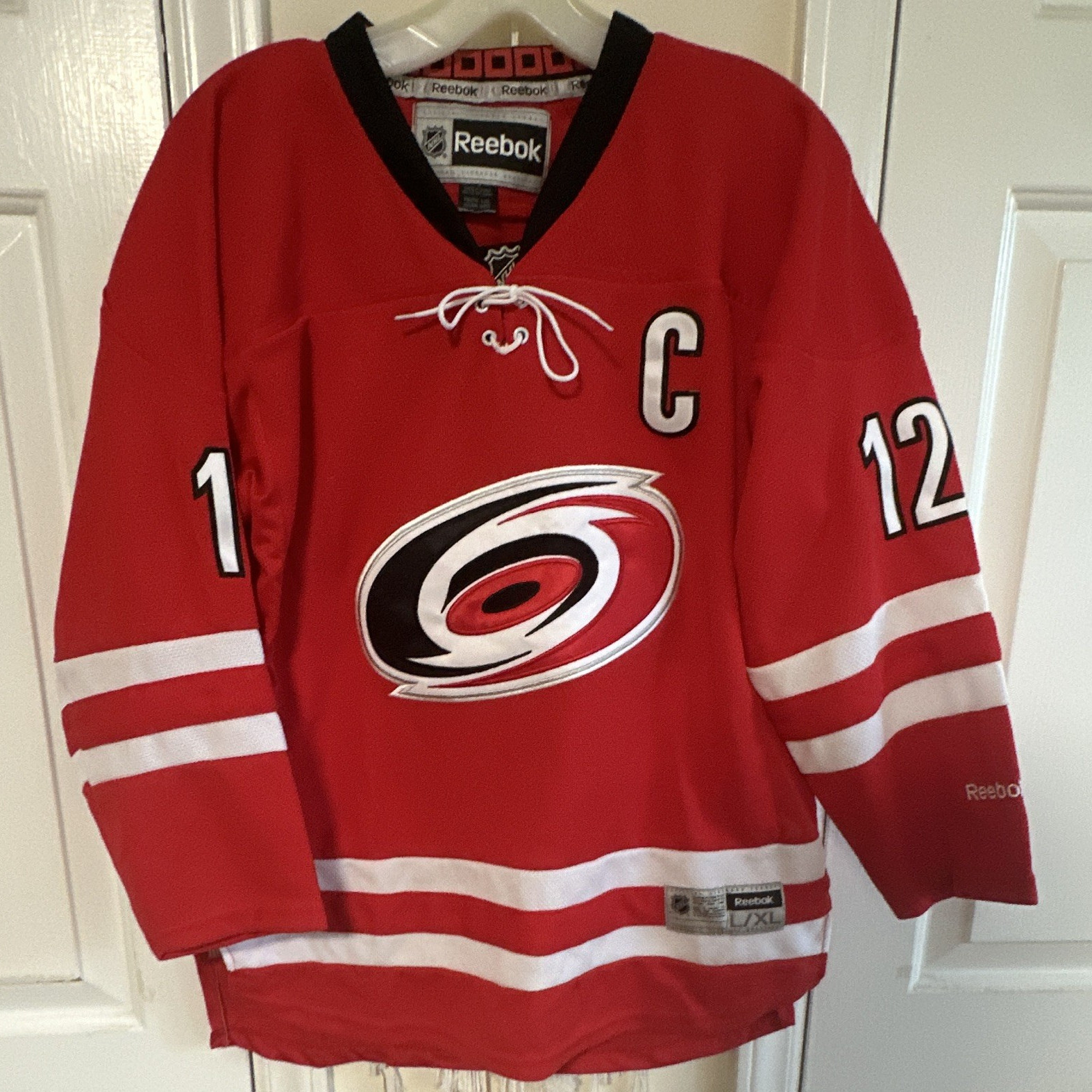 Reebok Carolina Hurricanes Eric Staal #12 NHL Hockey Jersey Youth L/XL Red