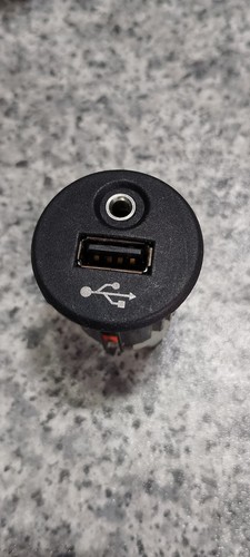 USB socket connector