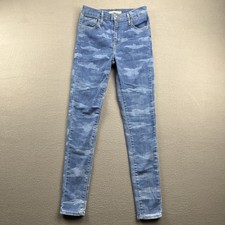 Levi's 720 High Rise Super Skinny Jean Women's Size 26 Blue Camo