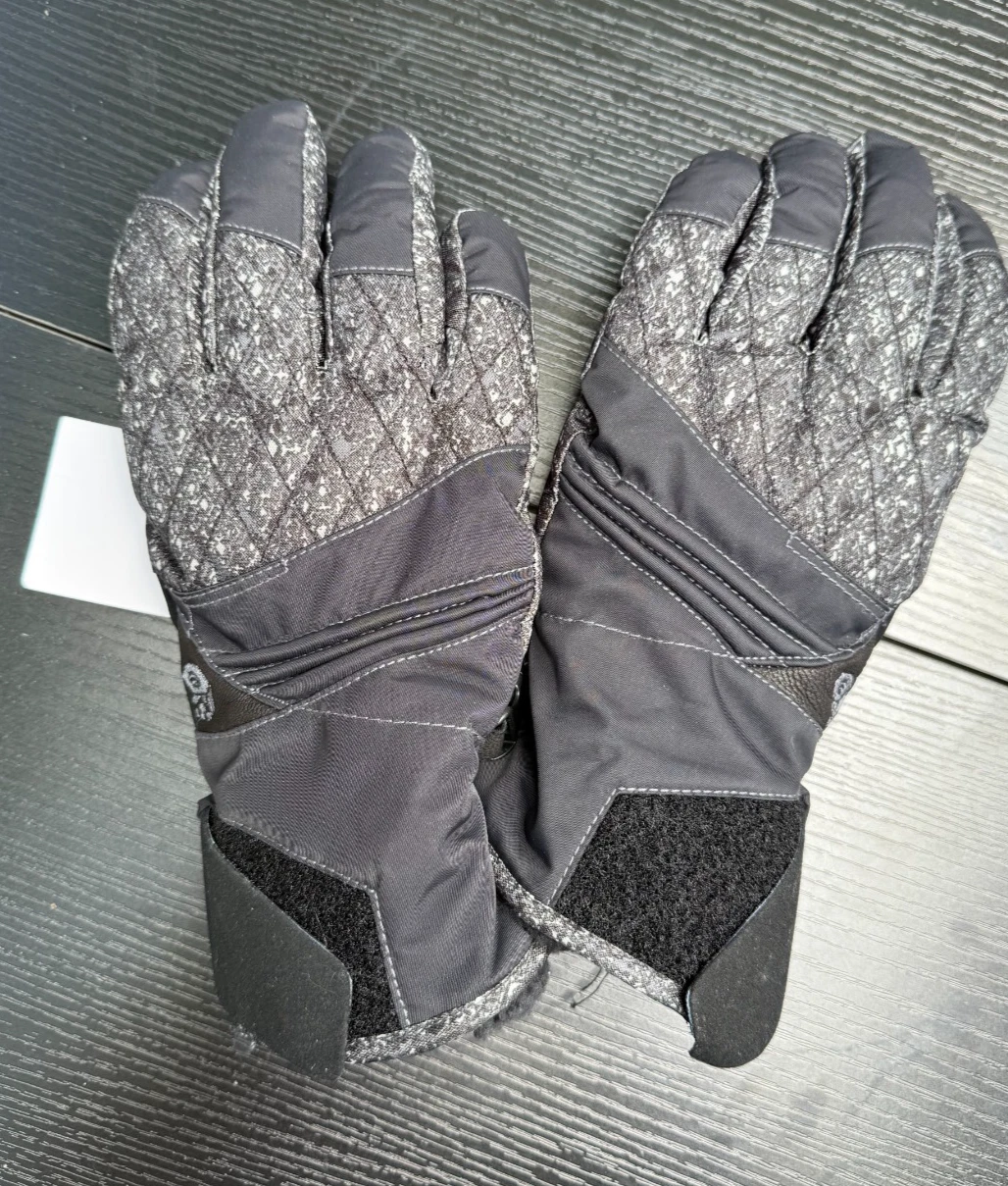 Mountain Hardwear Back for More Gloves Women's Medium Black Outdoor Winter Warm