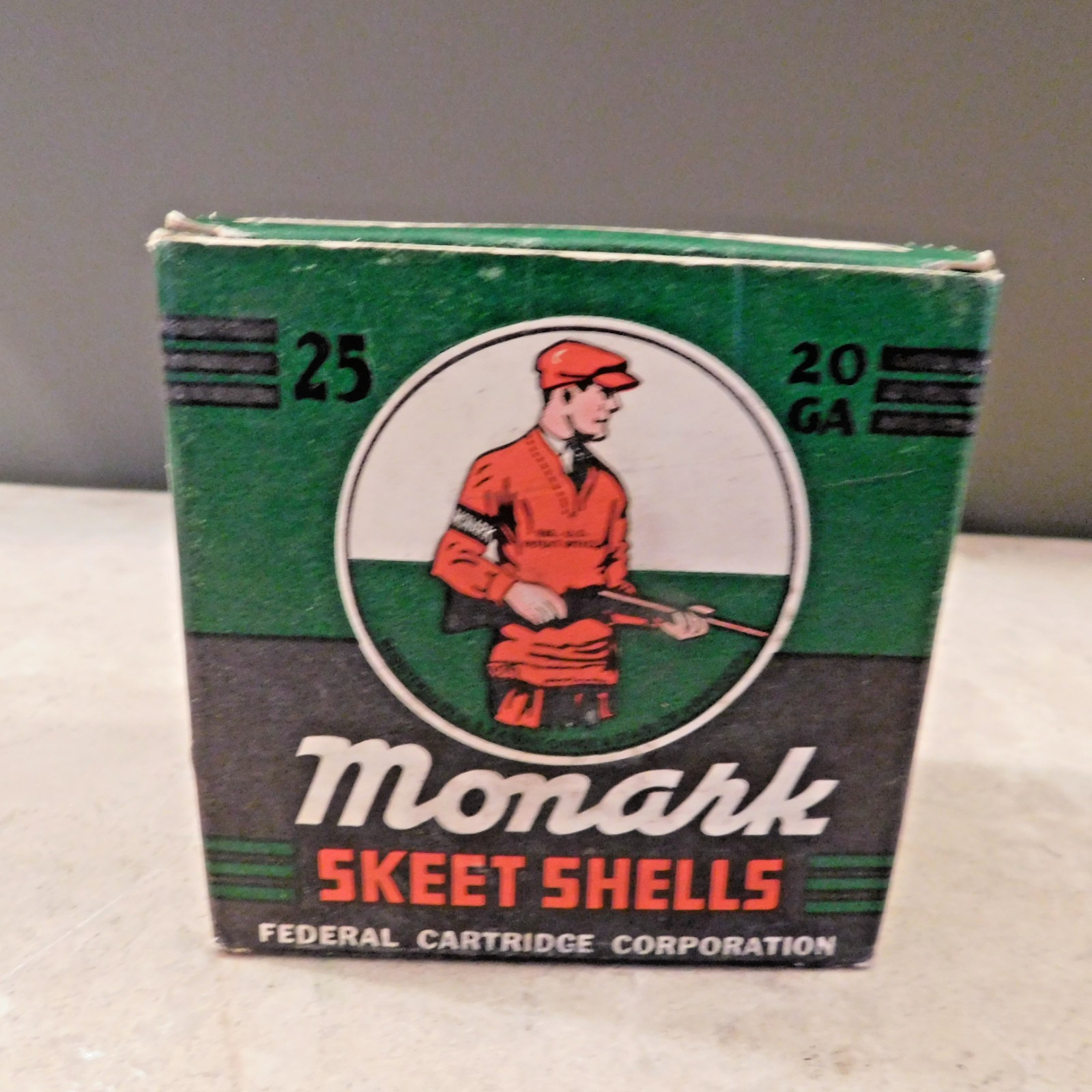 Vtg. EMPTY 1950's MONARK SKEET SHELL 2O GA. BOX / FEDERAL CARTRIDGE CORPORATION