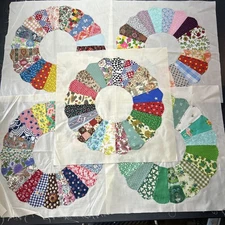 5 Antique Hand Pieced Dresden Plate Quilt Squares Size 15x15"