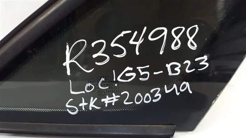 Cuarto de cristal trasero derecho OEM 2005 2006 2007 2008 2009 2010 AUDI A8 Foto 2 de 4