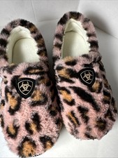 New Ariat Snuggle Slippers Sz XS Pink Leopard Print