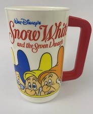 Vintage Walt Disney On Ice Snow White &Seven Dwarfs 22oz Plastic Cup Mug