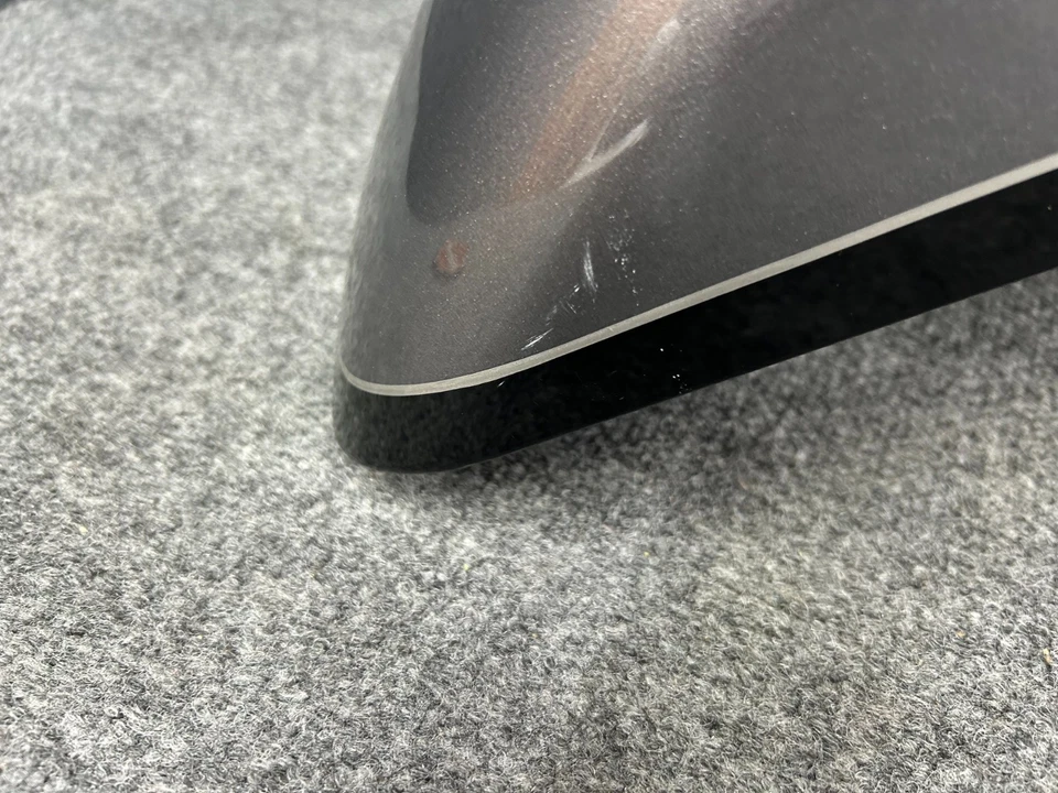 OEM HARLEY-DAVIDSON CVO 2014-2023 Road Glide Front Fender - Image 4 of 4