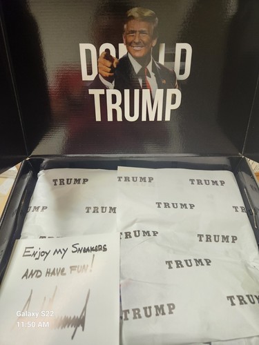 Trump POTUS 45 Sneakers Mens 9 Wmns 10.5 White Gold NEW n Box w Autographed Card - Picture 3 of 12