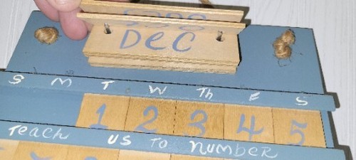 1984 Perpetual Calendar Handcrafted Wooden Made In USA Loeffler Made In Ozarks - Picture 6 of 7